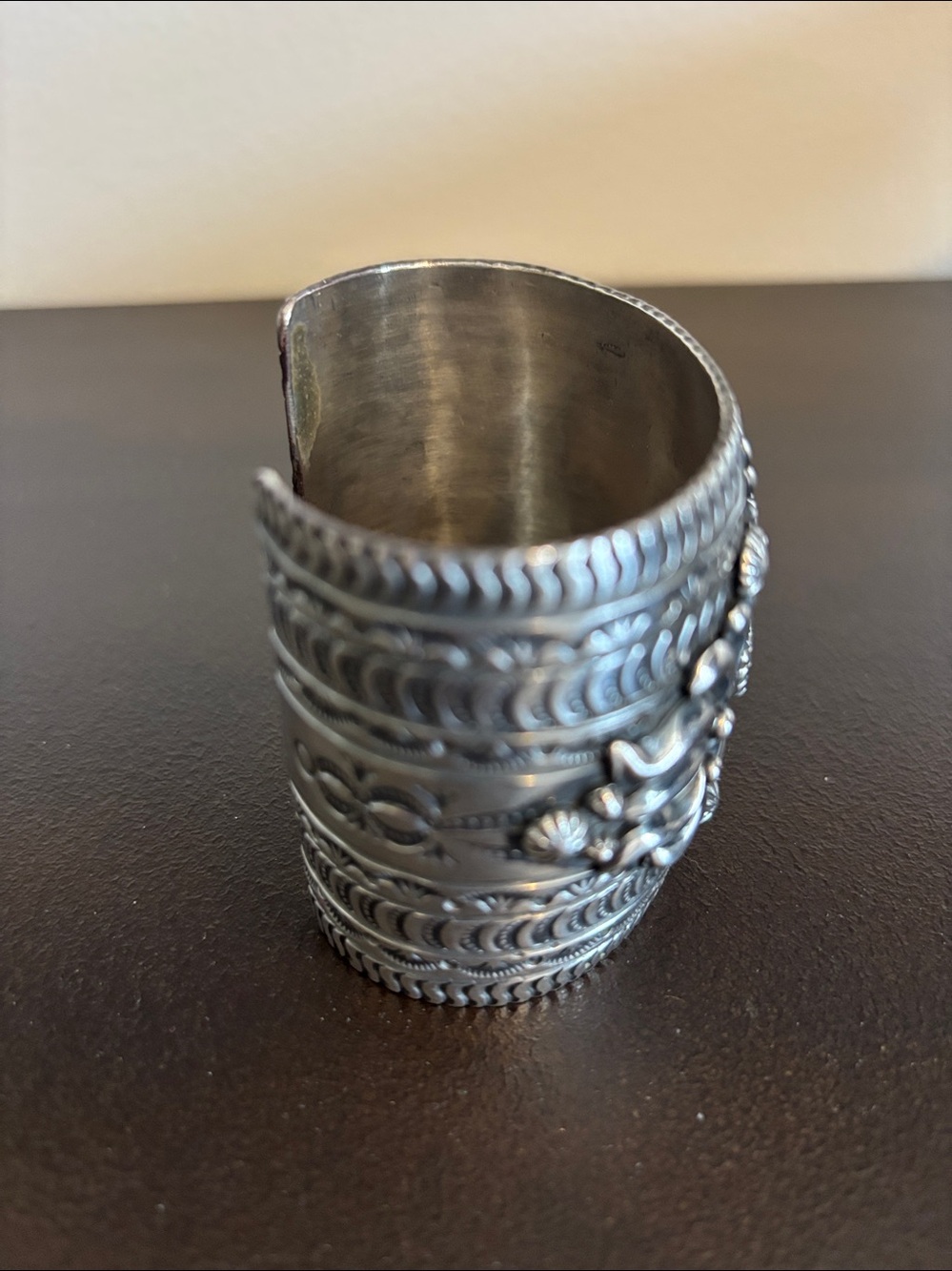 Darryl Becenti Navajo Sterling Silver Cuff - Picture 6 of 6